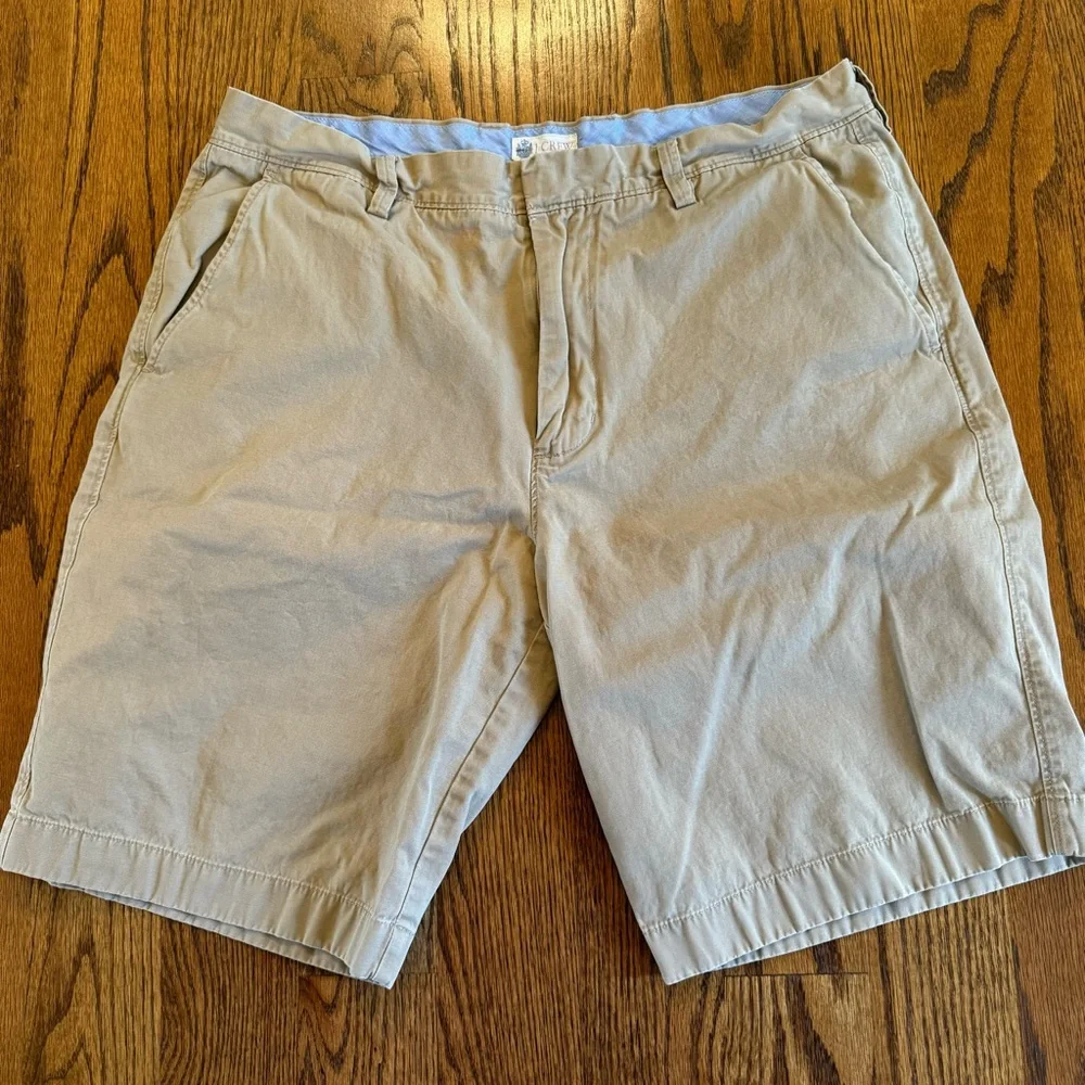 J.Crew Club Chino Shorts Mens 35 Khaki Cotton 10.5”